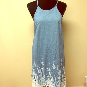Coco + Jaimeson chambray dress -E3